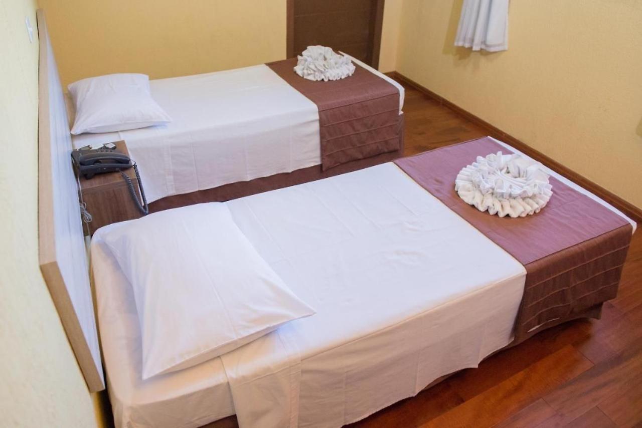 Hotel Iguacu Centro Фос-ду-Іґуасу Екстер'єр фото