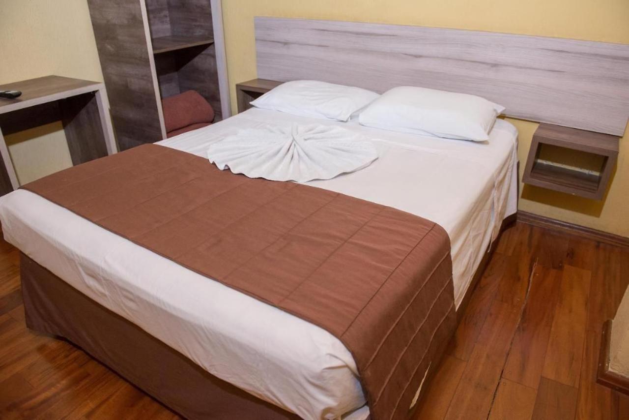 Hotel Iguacu Centro Фос-ду-Іґуасу Екстер'єр фото
